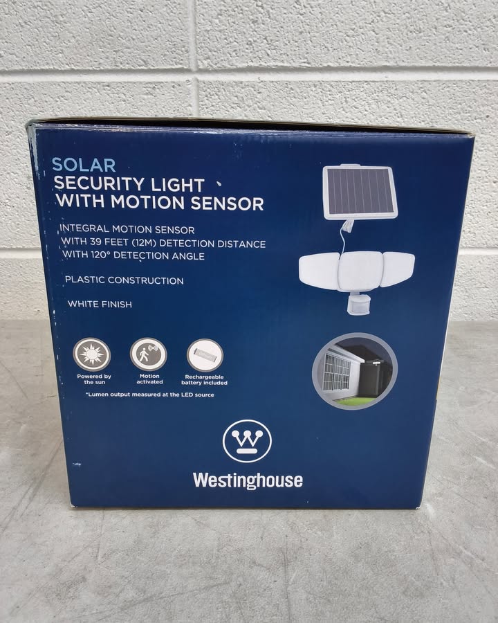 Westinghouse 2000 Lumen Solar Triple Head LED Security Light