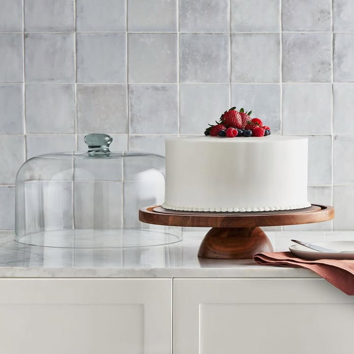 Member's Mark 2-in-1 Cake Stand with Serving Tray