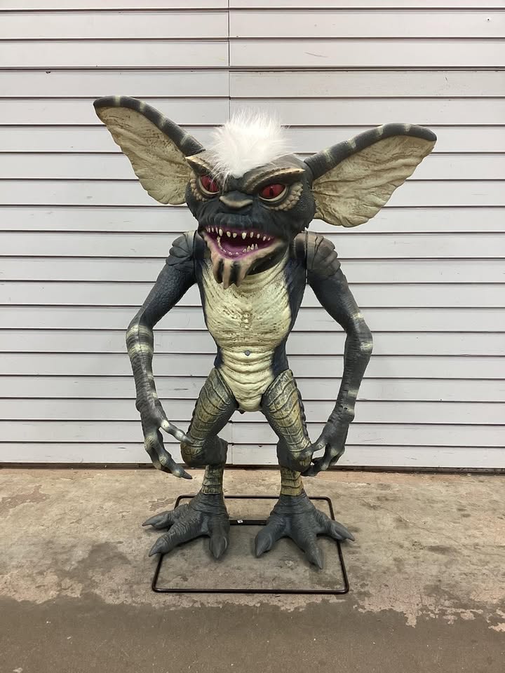 Gremlins Stripe 3.5 ft Talking Animatronic Decoration