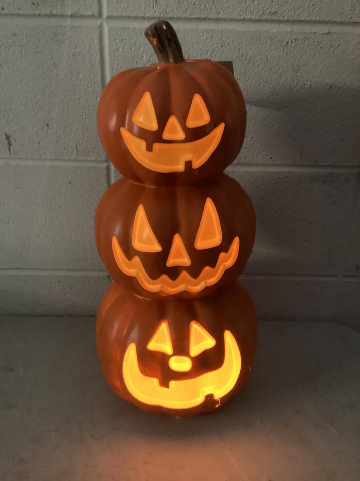 20” Stacked Pumpkins Blow Mold Indoor Outdoor Lighted Decor 20" w/ Timer Hyke & Eek