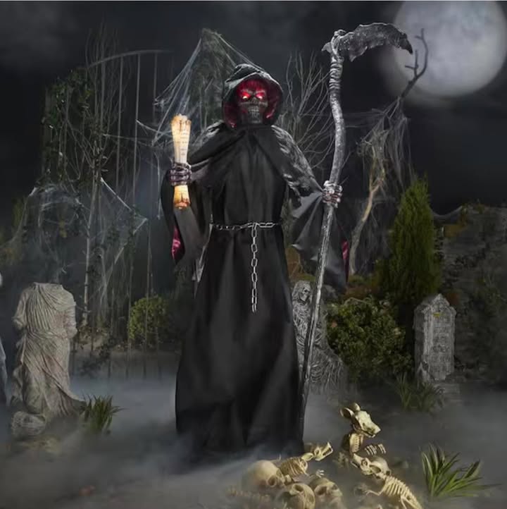 7.5 FT Grave & Bones Animated LED Fiery Reaper