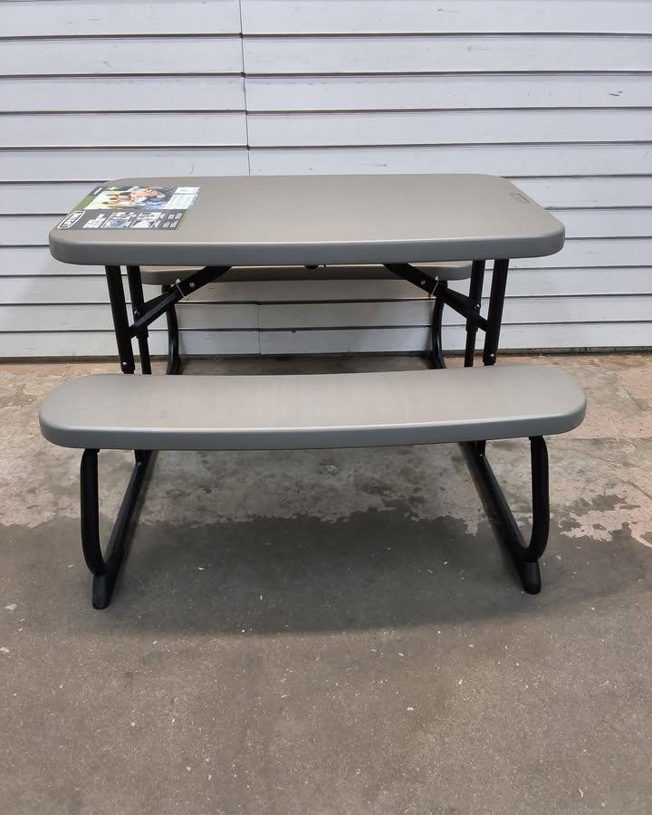 Lifetime Children's Picnic Table