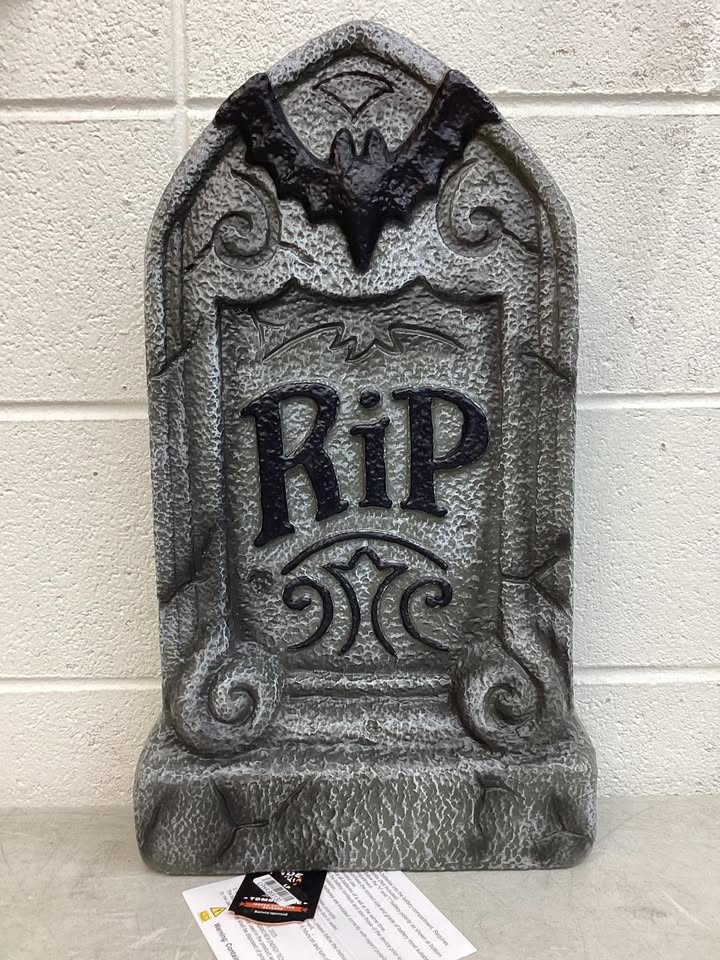 21" 'RIP' Lit Plastic Tombstones Halloween Decorative Prop Gray - Hyde and EEK! Boutique