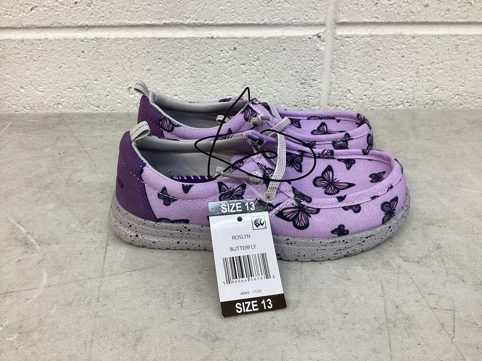 Eddie Bauer Girls Canvas Loafer, Size 13K