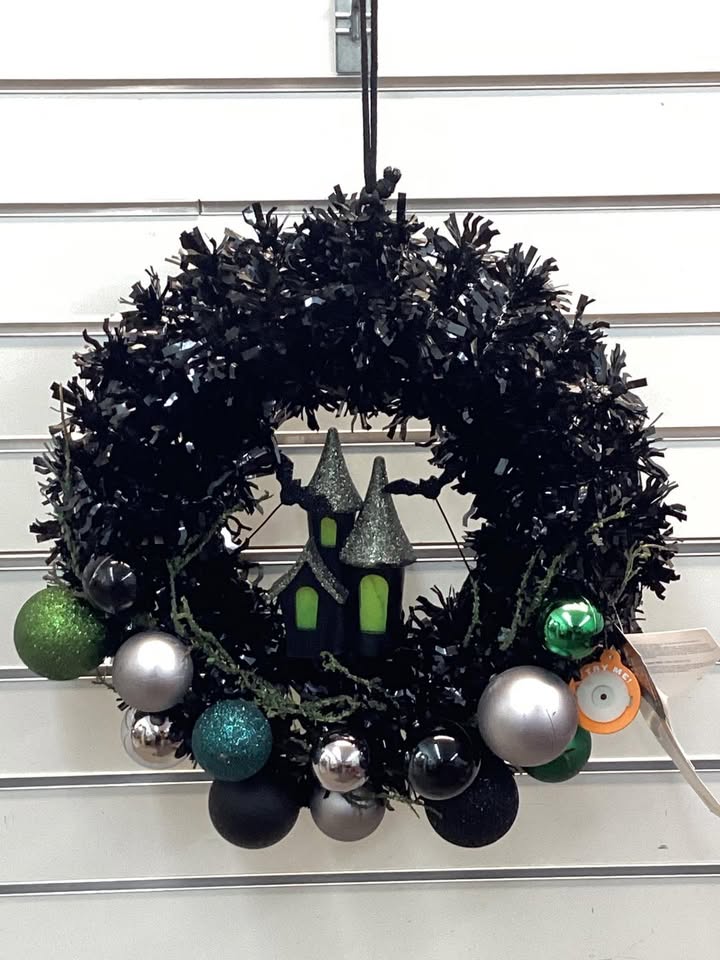 Witchy Wreath with House