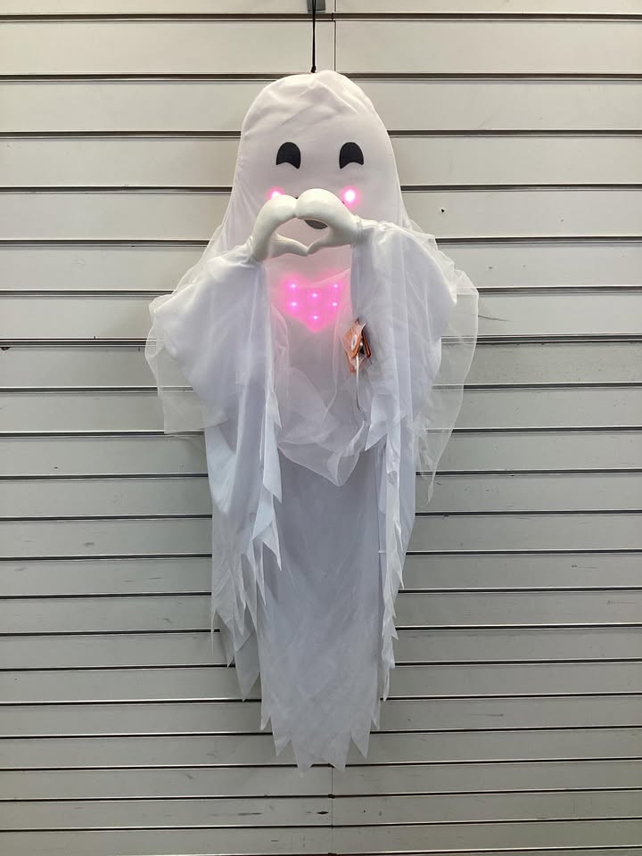 42-Inch Beating Heart Ghost