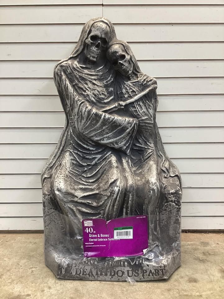 40-inch Grave & Bones Eternal Embrace Tombstone
