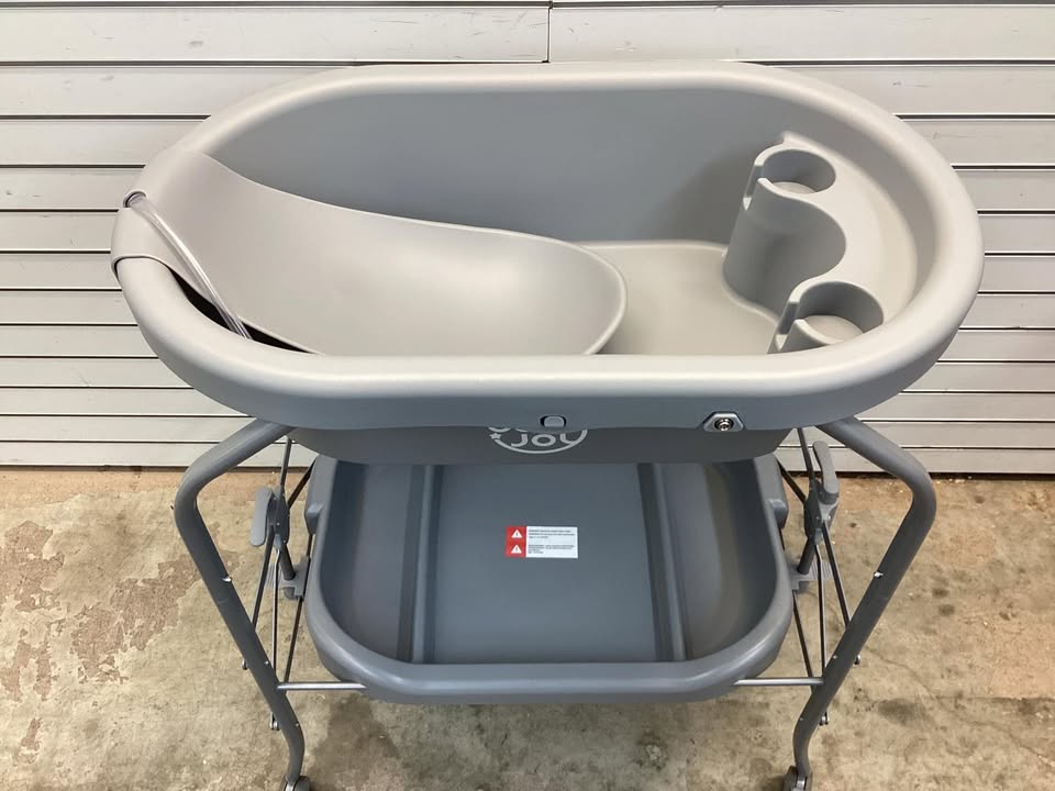 Costway Folding Baby Changing Table with Bathtub and 4 Universal Wheels