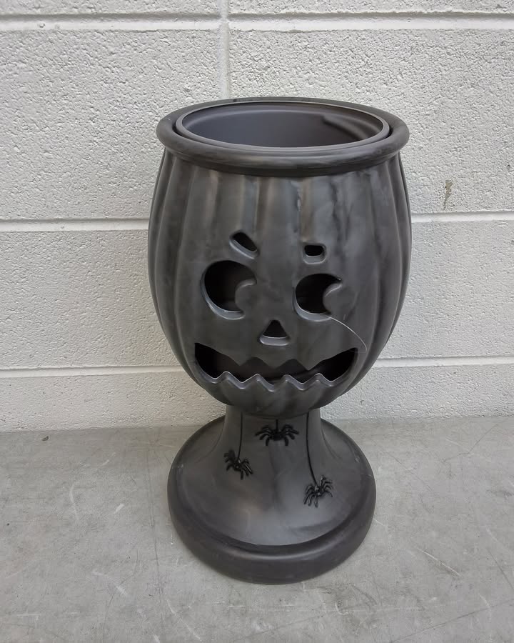 17" Pumpkin Ghoulish Urn Planter