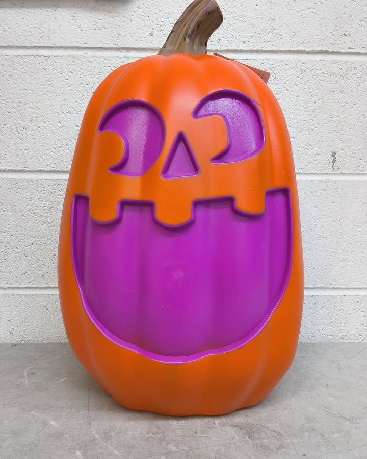 Hyde And Eek Boutique Lit pumpkin