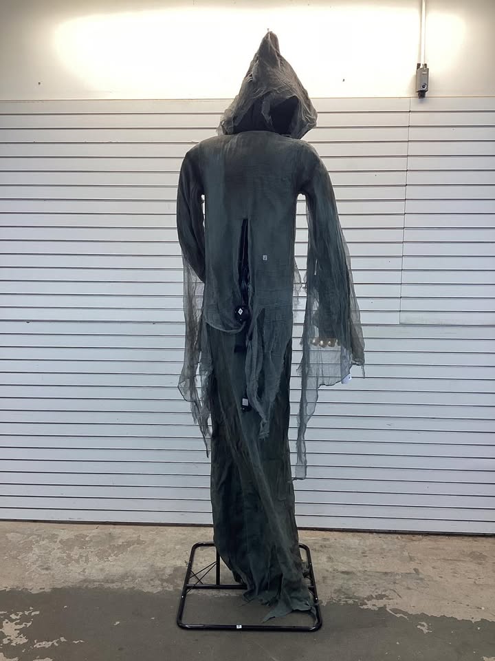 new 8 ft. Light Up and Sound Animated Bruce Reaper