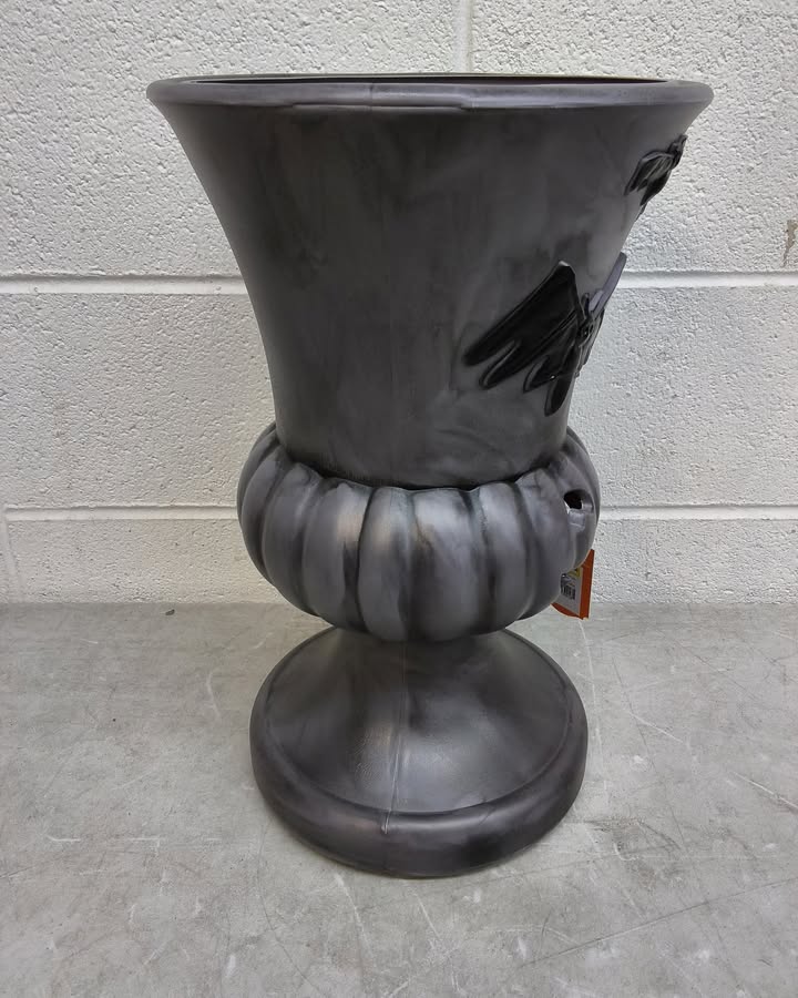 17" Pumpkin Urn Planter