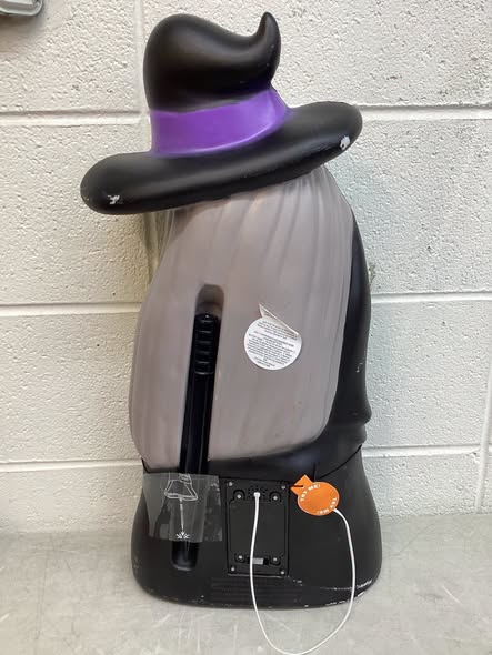 Brand New Target Hyde & EEK! Boutique 23-Inch Light & Sound Witch Blow Mold