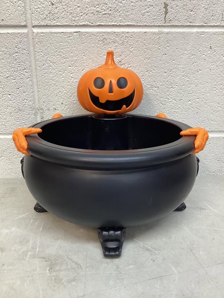 Hyde & EEK! Boutique 38" Light-Up Inflatable Pumpkin