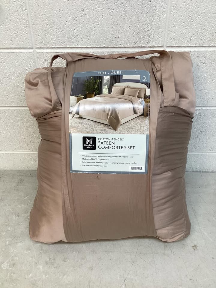 Member’s Mark 3-Piece Cotton-Tencel Sateen Comforter Set - Full/Queen Size