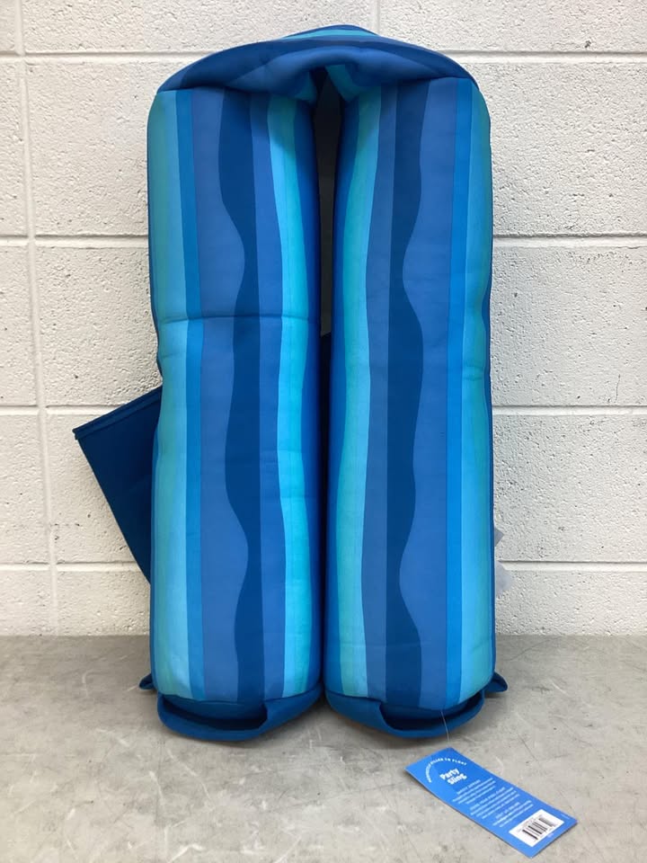 Big Joe Noodle Party Sling Pool Float