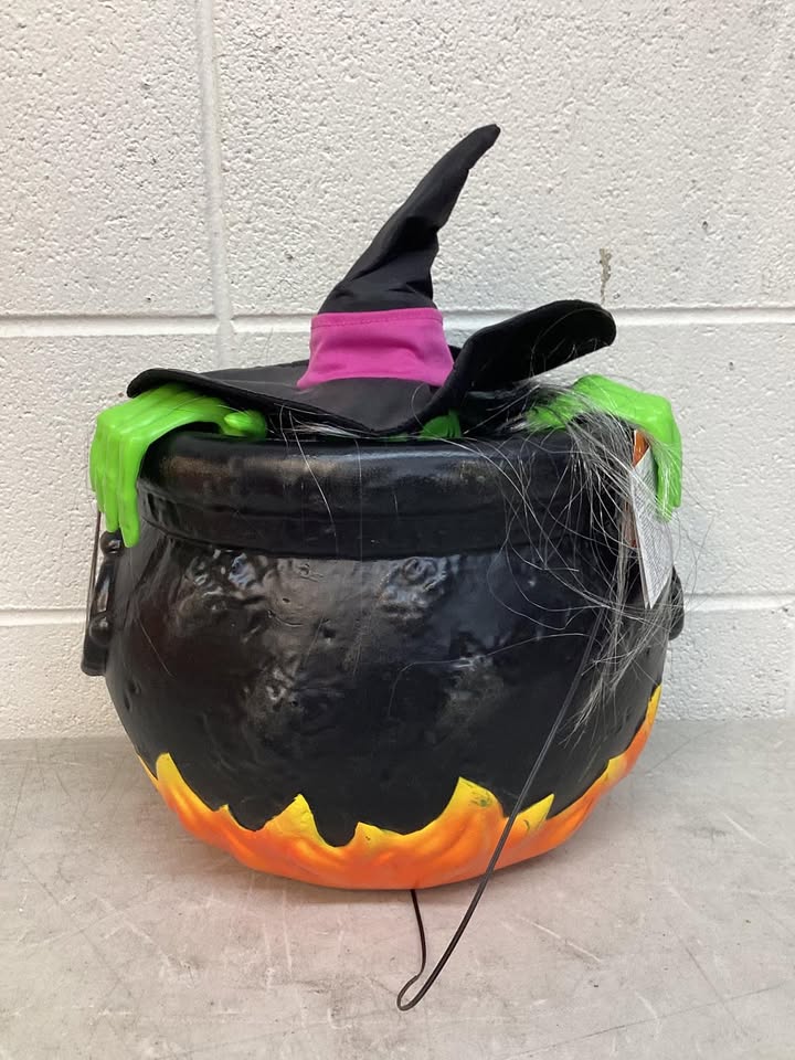 Animated Spooky Witch Coming Out of Cauldron animatronic novelty piece from the Hyde & EEK! Boutique line