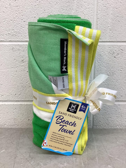 Members Mark Sand Friendly Beach Towel