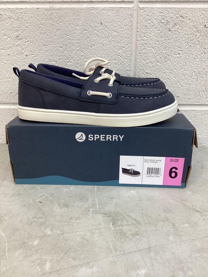 Sperry Boys Boat Shoe, Size 6 Navy Blue