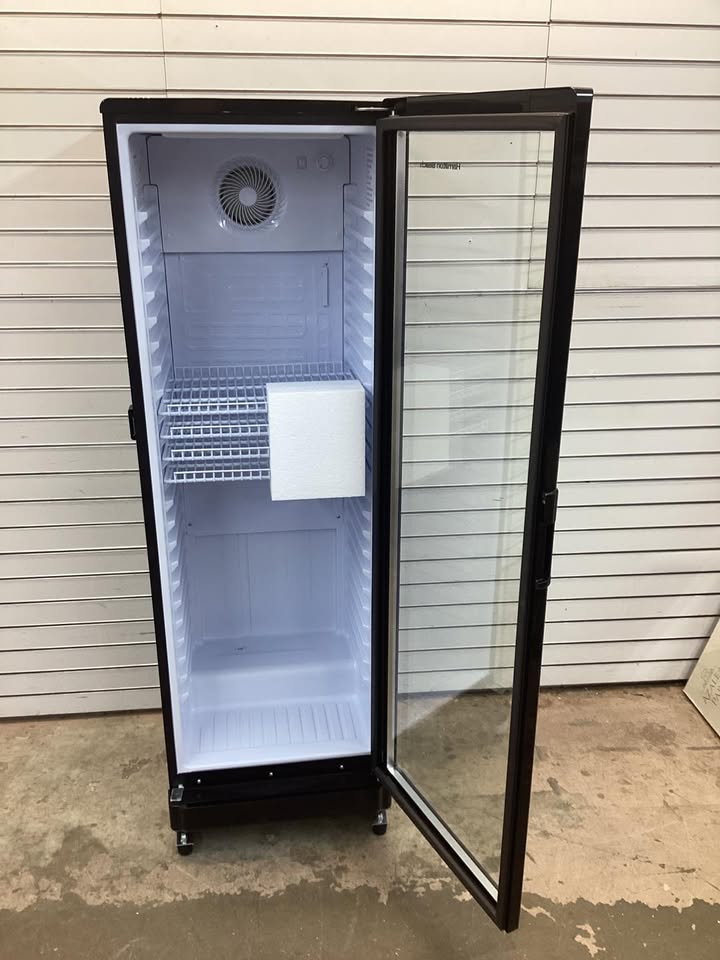 Hamilton Beach 8.5 cu. ft. Commercial Refrigerator with Glass Door in Black