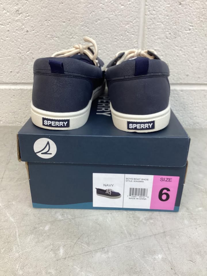 Sperry Boys Boat Shoe, Size 6 Navy Blue