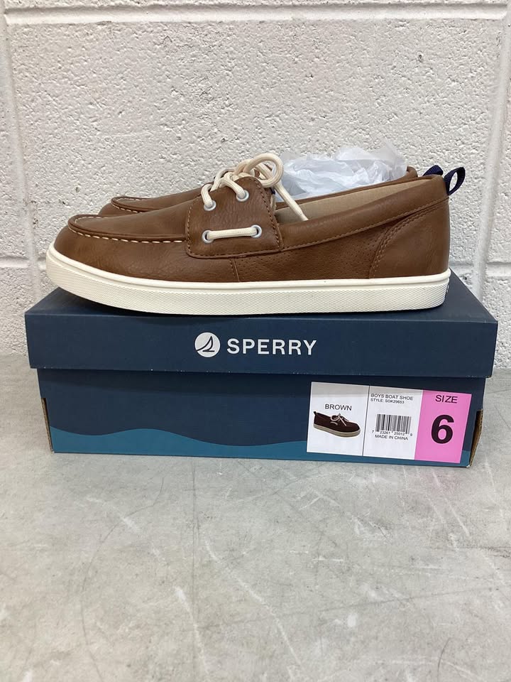 Sperry Boys Boat Shoe, Size 6