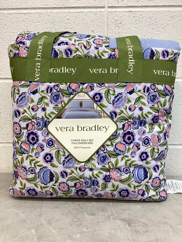 Vera Bradley 3-Piece Quilt Set, Size Full/Queen