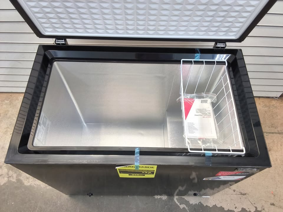 Frigidaire Gallery 7 Cu. Ft. Chest Freezer, Black