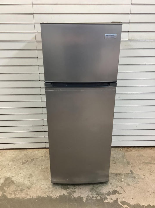 Frigidaire Gallery 7.5 Cu. Ft. Top Mount Fridge