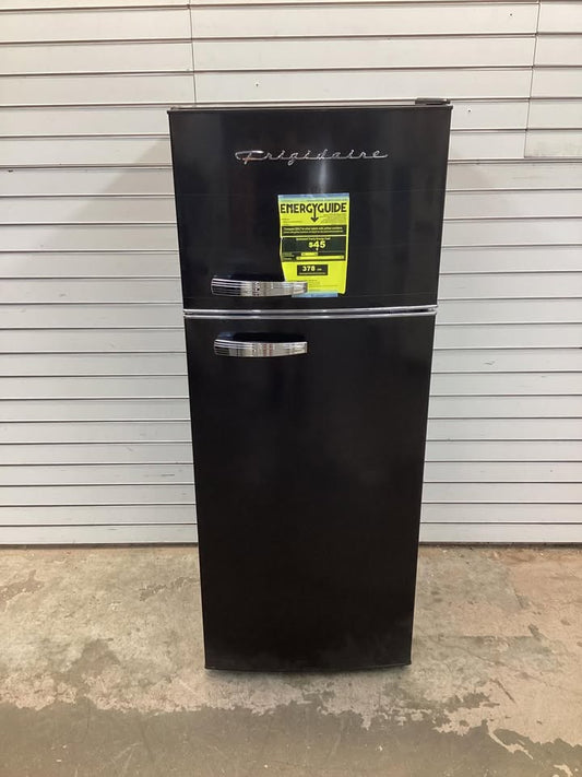 Frigidaire 7.5 cu. ft. Retro Mini Fridge in Black with Top Freezer