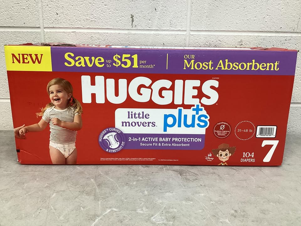 Huggies Little Movers Plus Baby Diapers, Size 7, 104ct