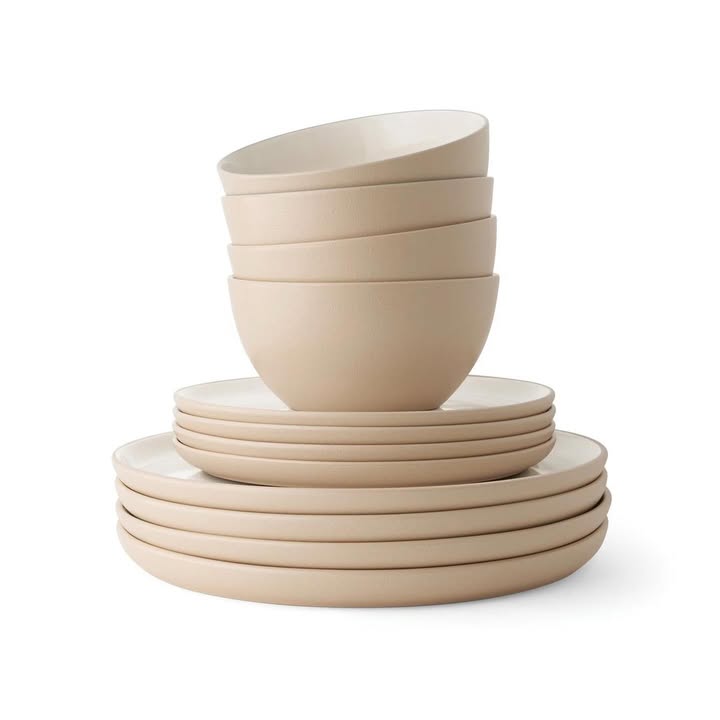 Brand Member's Mark 12-Pieces Stoneware Two-Tone Dinnerware Set