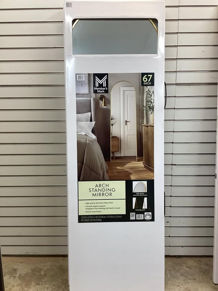 Member's Mark 22" x 67" Metal Arch Floor Easel Mirror, Black or Brass