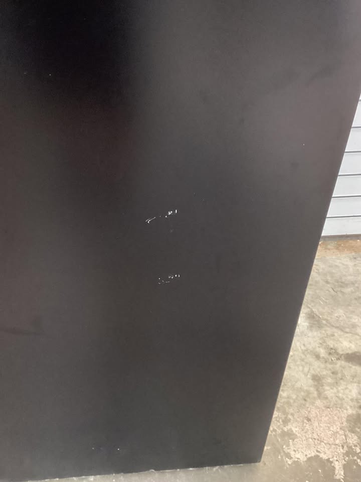 Frigidaire 10 cu. ft. Retro Top Freezer Refrigerator in Black