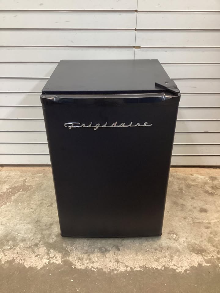 Frigidaire 2.5 cu ft Compact Refrigerator with Chiller Compartment