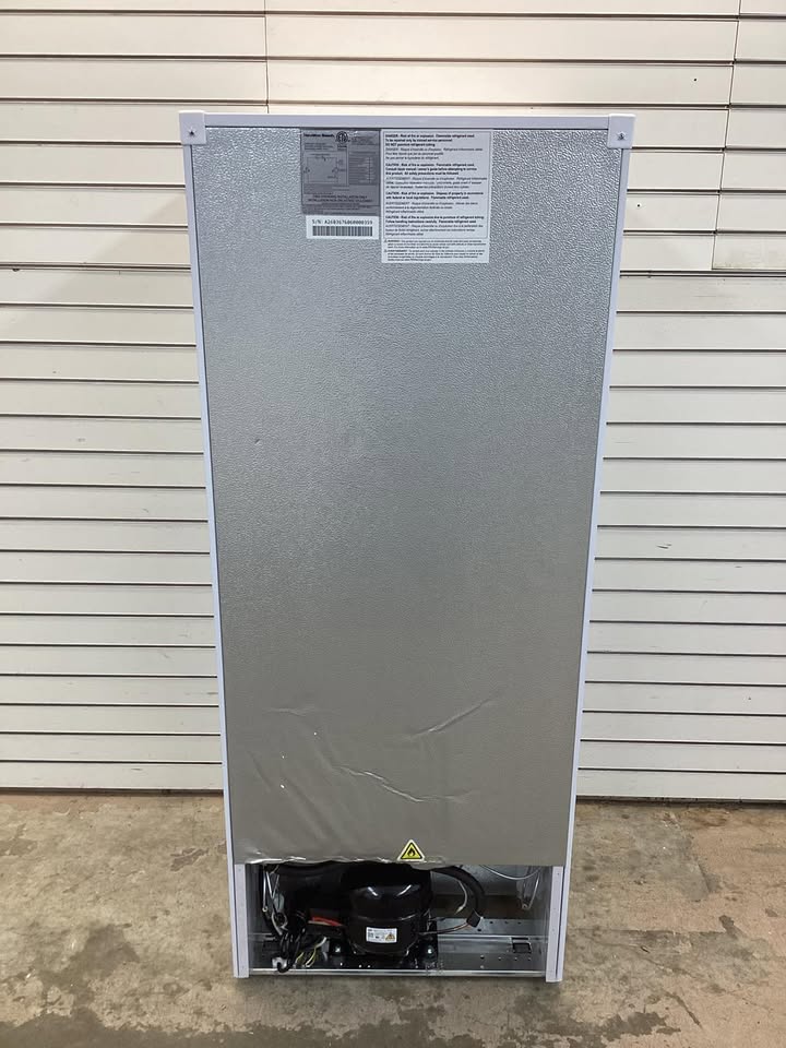 Hamilton Beach 10 cu. ft. Manual Defrost Upright Freezer in White