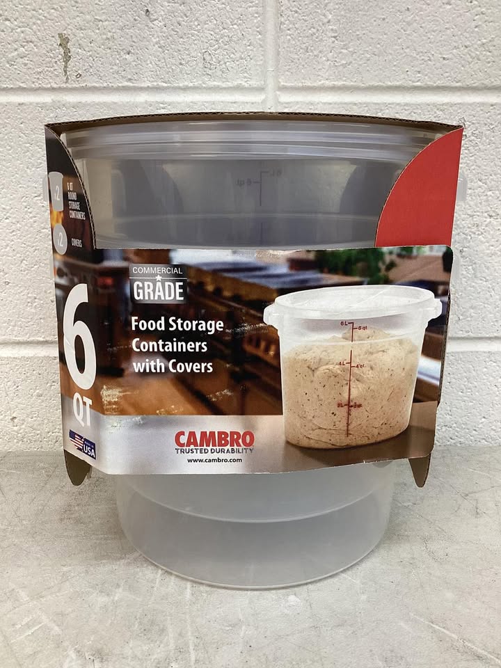 Cambro Round Translucent Container with Lid 6 qt., 2 pk.