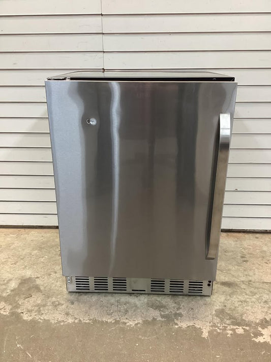 Frigidaire 20.1 in. wide 5.0 cu. ft. Built in Under Counter Mini Refrigerator in Stainless Steel