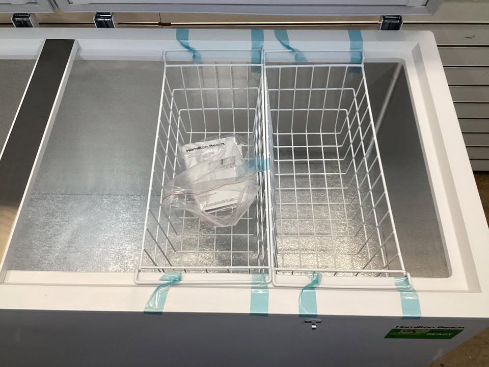 Hamilton Beach 21.0 cu. ft. Manual Defrost Chest Freezer in White