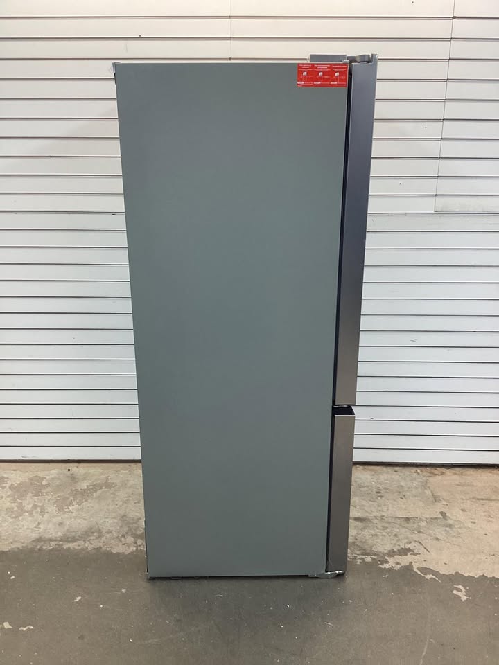 Hamilton Beach 17.7 cu. ft. Bottom Freezer French Door Refrigerator in Stainless Steel Look