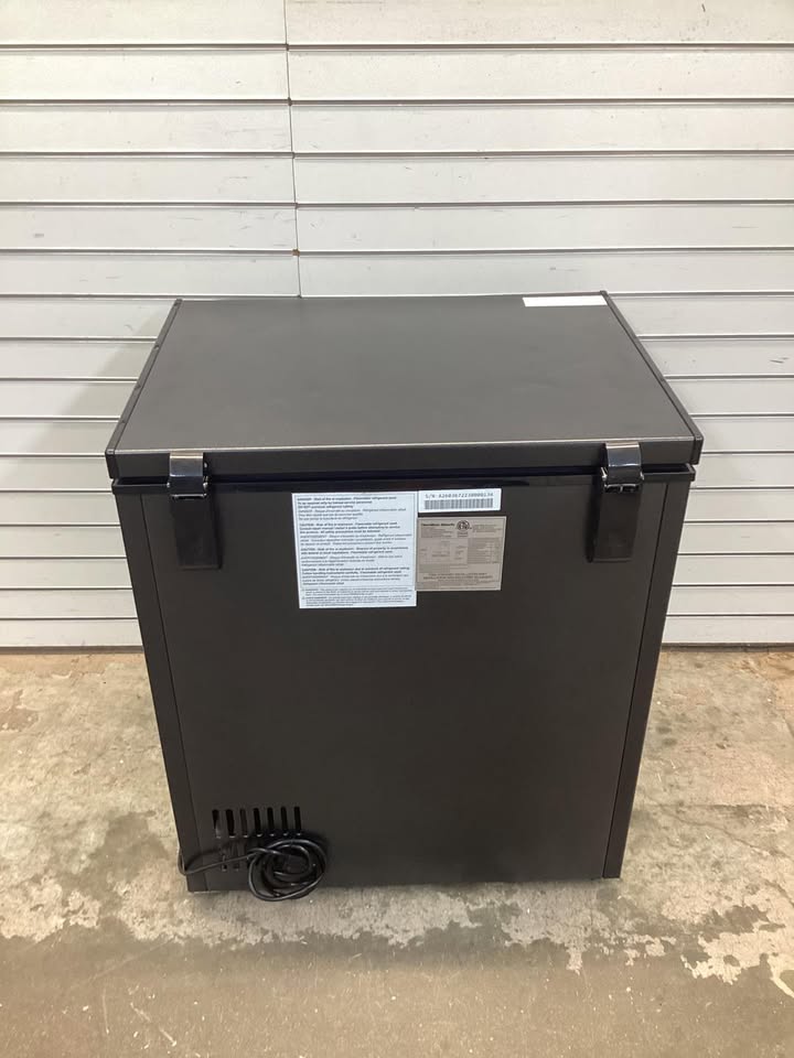 Hamilton Beach 5.0 cu. ft. Residential Chest Freezer in Granite