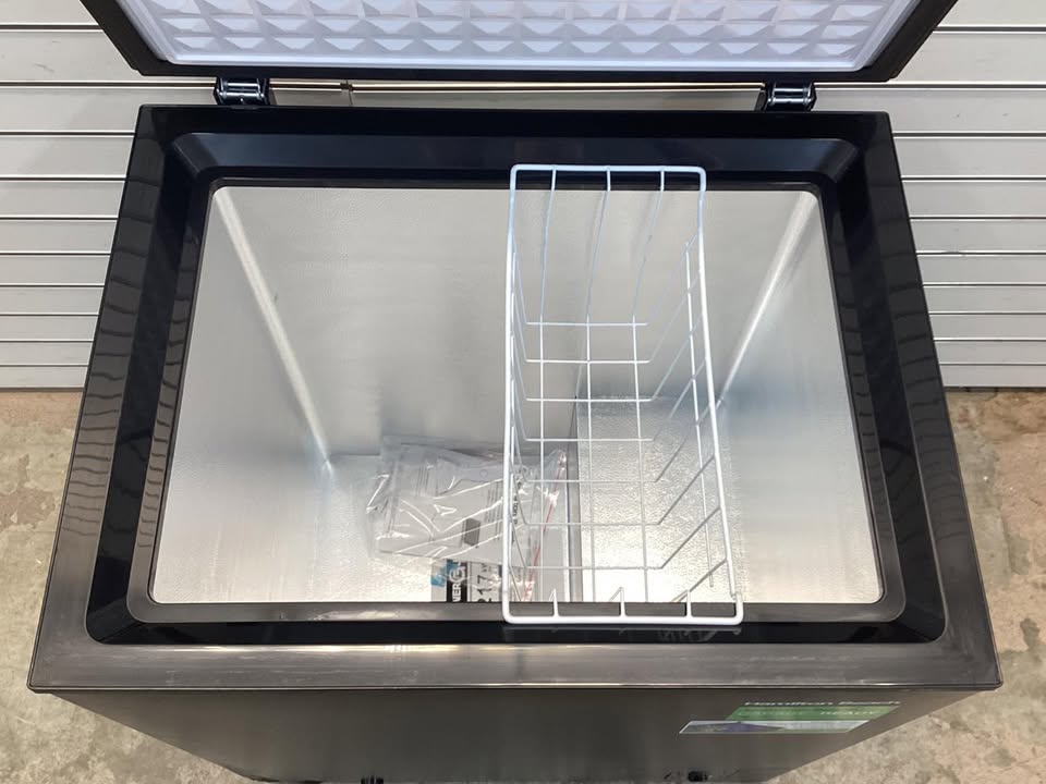Hamilton Beach 5.0 cu. ft. Residential Chest Freezer in Granite