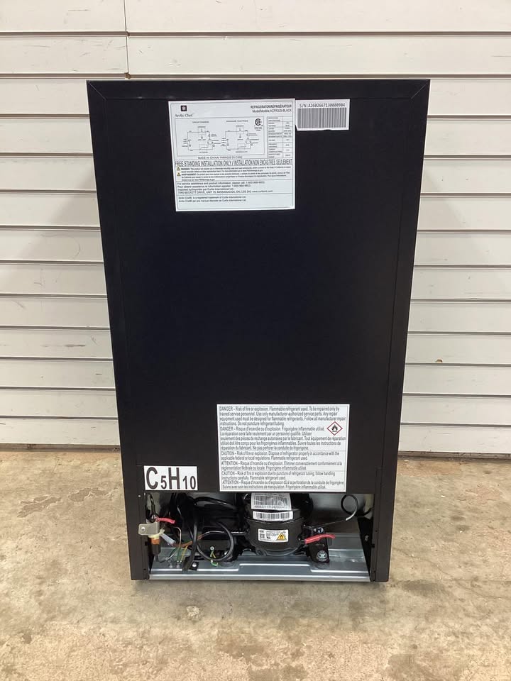 Arctic Chef 3.2 Cu. Ft. Compact Refrigerator