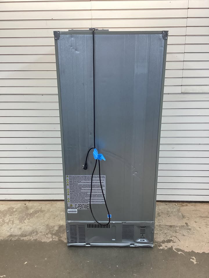 Hamilton Beach 17.7 cu. ft. Bottom Freezer French Door Refrigerator in Stainless Steel Look