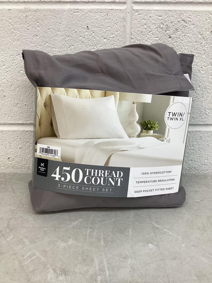 Member's Mark 450-Thread-Count Solid Sheet Set, Twin/Twin XL