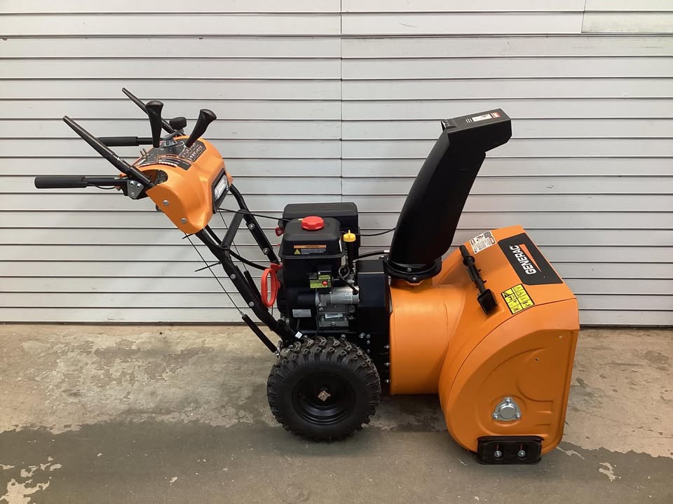 Generac 28-inch Two-Stage Gas Snow Blower with Electric Start
Model # SB13128GENG