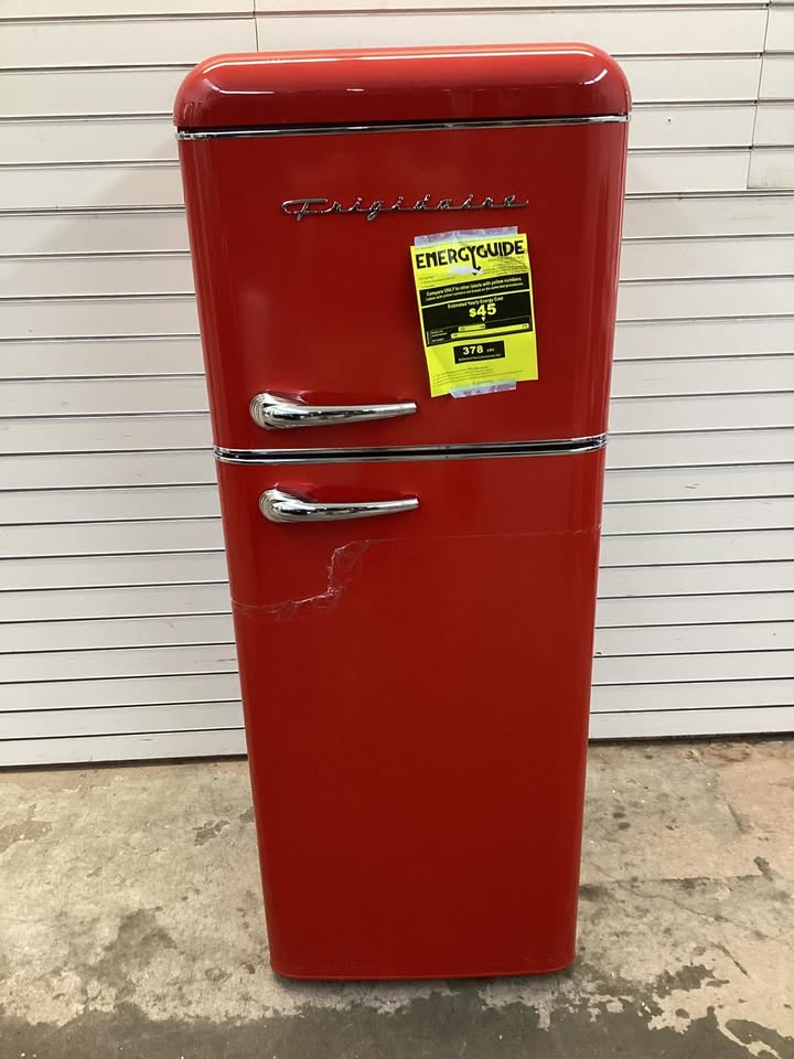 Frigidaire 7.5 cu. ft. Retro Mini Fridge in Red with Rounded Corners and Top Freezer