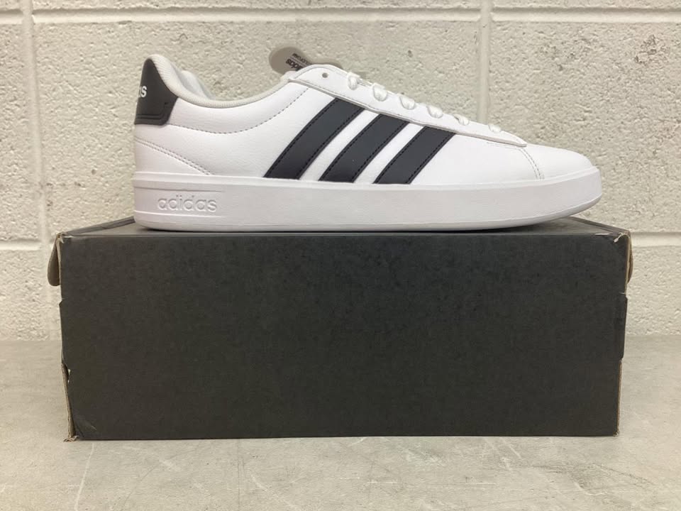Adidas Men's Grand Court 3.0, Size 10.5