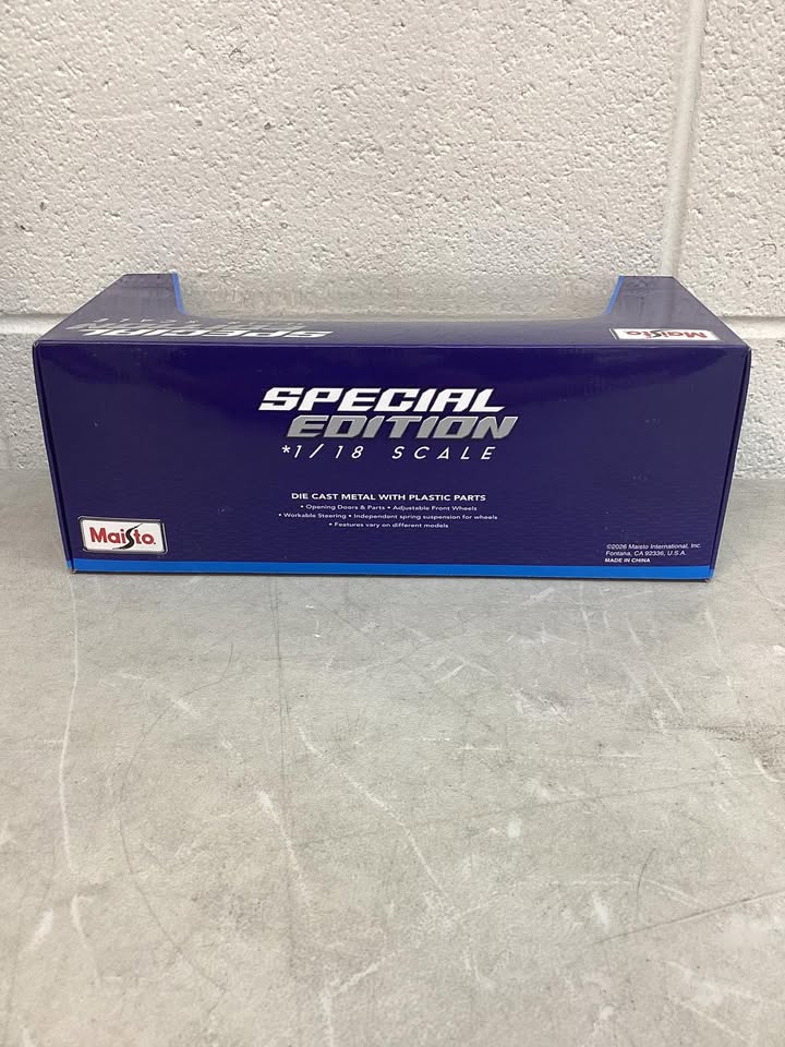 Maisto Special Edition 1:18 Scale Porsche 911 Targa 4 GTS (992.2)