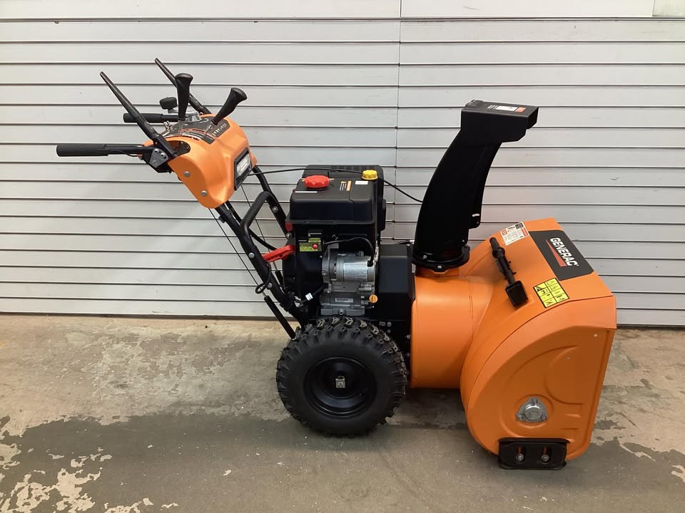 Generac GC3000 30" 2-Stage Snowblower 375cc Engine
